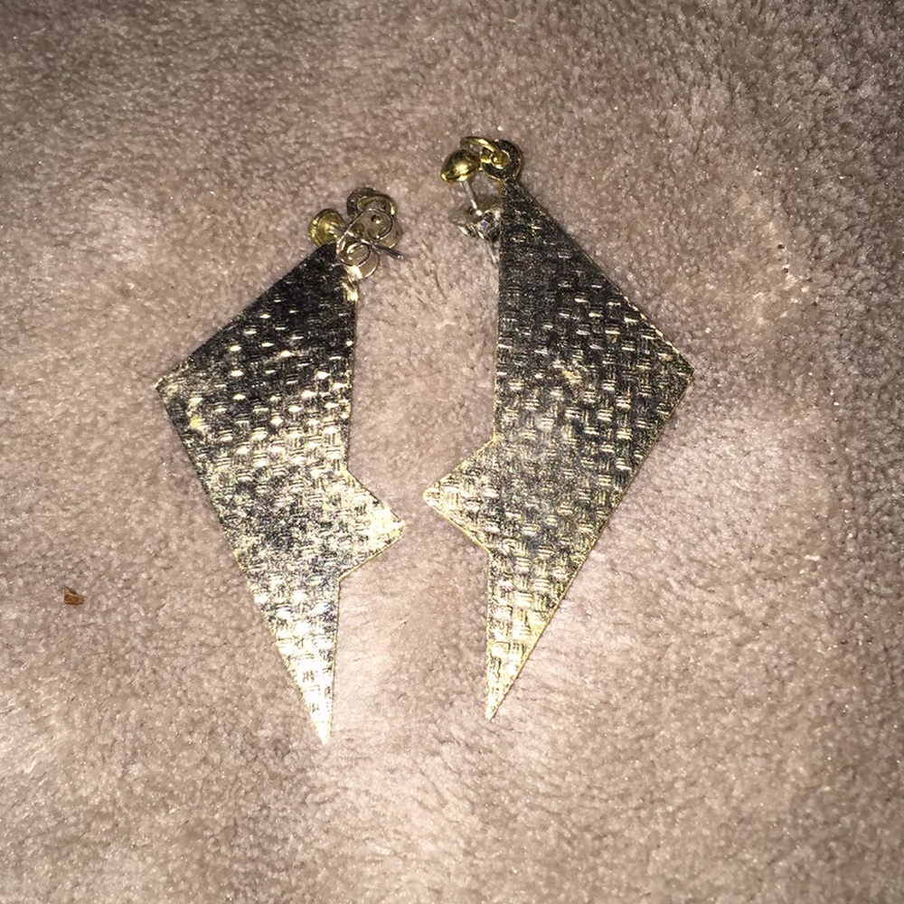 Earrings - Picture 3 of 3
